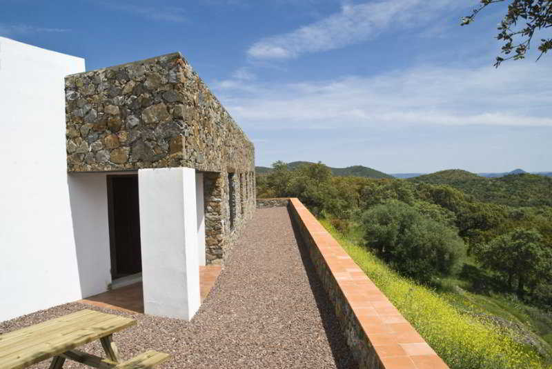 Las Tobas Higuera De La Sierra  Εξωτερικό φωτογραφία